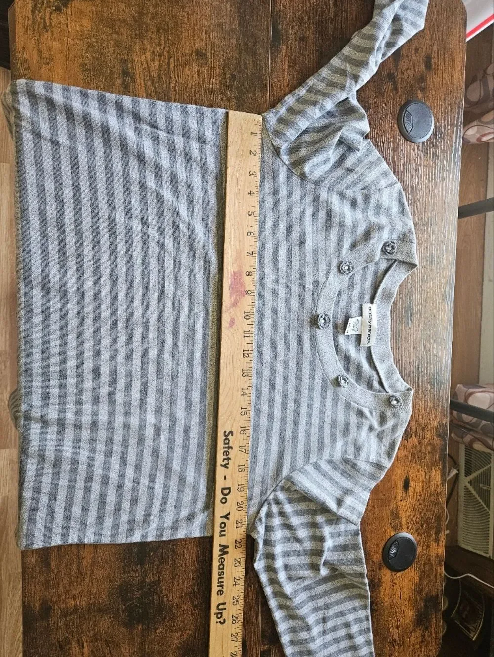 Cathy Daniels Light Gray Striped Knit Top with Floral Accents Size Large